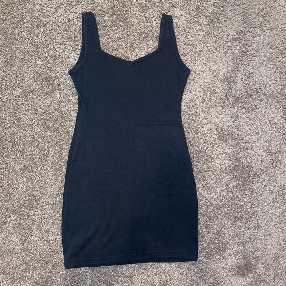 Basic navy fitted dress